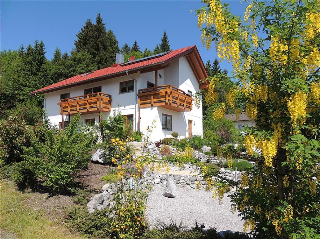 Apartment Am Rosengarten *